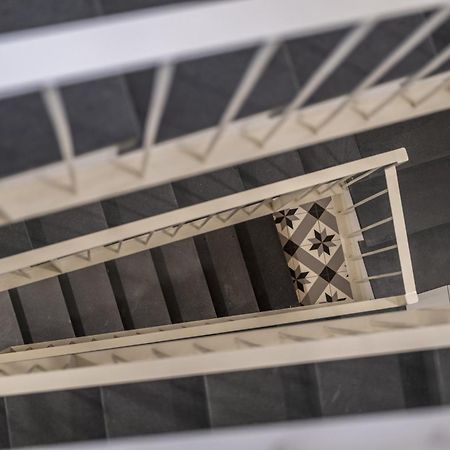 Studios Funchal By Homing Buitenkant foto