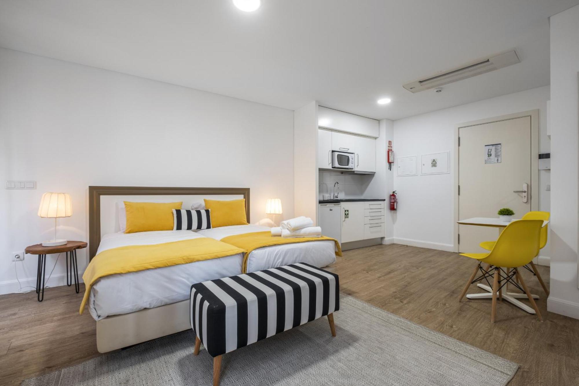 Studios Funchal By Homing Buitenkant foto