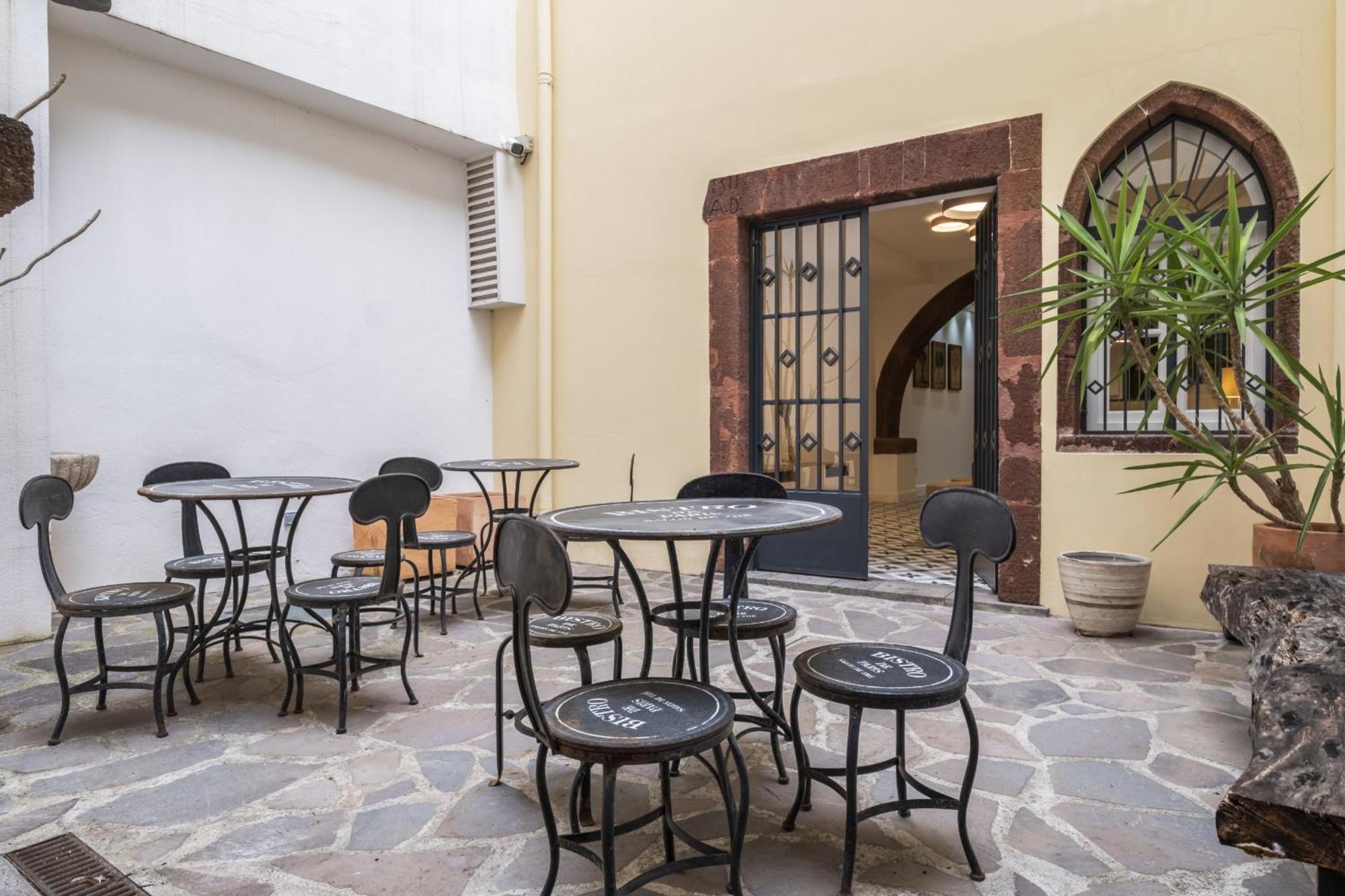 Studios Funchal By Homing Buitenkant foto